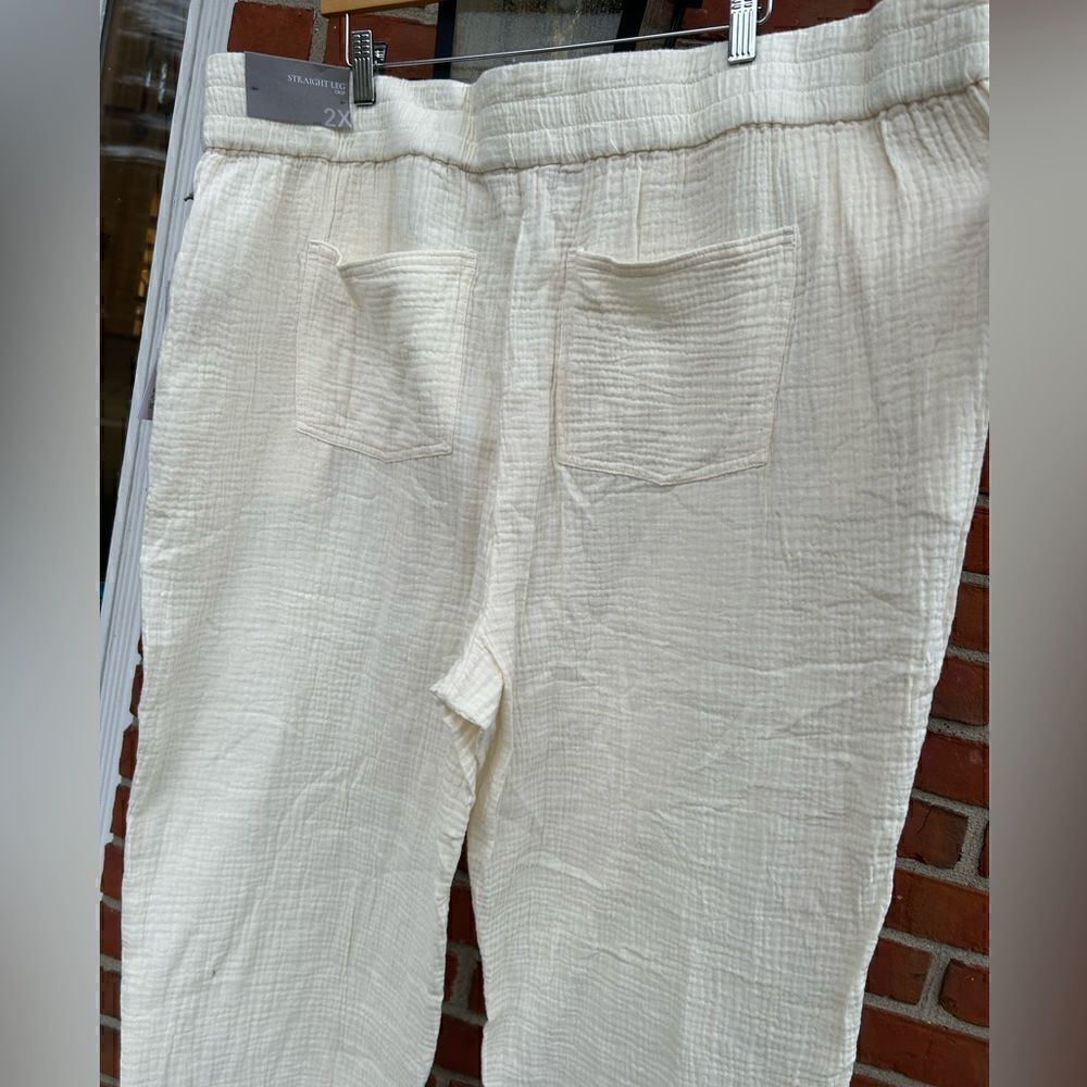 Soft Surroundings Ivory Beach Bound Pull On Gauze Crop Pants - Picture 7 of 7